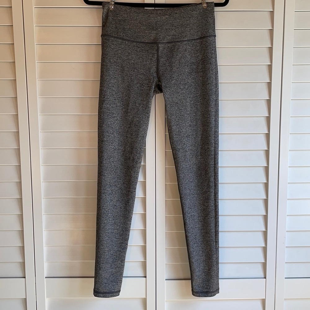 VS Sport leggings sz small
